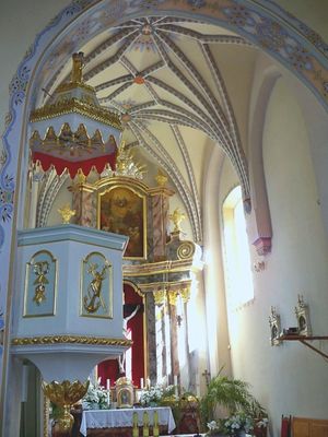 Miszewo Murowane - kościół
Prezbiterium - gotyckie sklepienie gwiaździste z herbami na zwornikach i wspornikach, (ambona i ołtarz - barokowe).
Słowa kluczowe: Miszewo Murowane