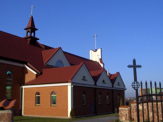 Kościół na Skarpie
Widok od bocznej bramy.
