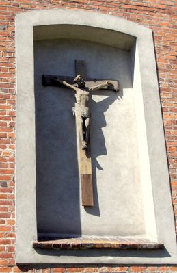 Krucyfiks
Krucyfiks umieszczony na tylnej ścianie kościoła w Drobinie.
Słowa kluczowe: Drobin