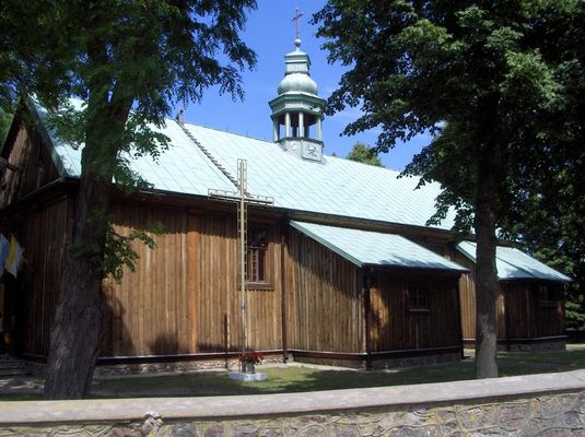 Góra
Drewniany kościół Matki Bożej Różańcowej.
Słowa kluczowe: Góra