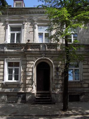 Piękno utracone
Fragment kamienicy z 1882 roku przy ul. Kazimierza Wielkiego.
