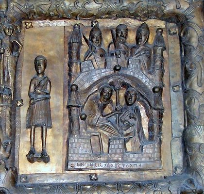 DRZWI PLOCKIE - detal
"Uwięzienie Jezusa", z lewej młodzieniec opleciony przez węża.
Słowa kluczowe: drzwi plockie