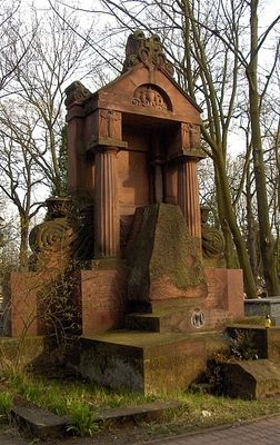 Grobowiec Balińskich na cmentarzu przy Kobylińskiego
