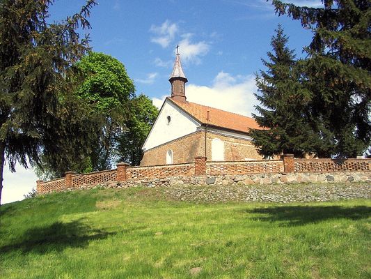 Kobylniki
Późnogotycki kościół z połowy XVI w.
Słowa kluczowe: kobylniki kosciol