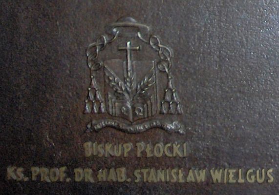 Herb kapłański
z tablicy pamiątkowej w katedrze.
Słowa kluczowe: Płock katedra herb