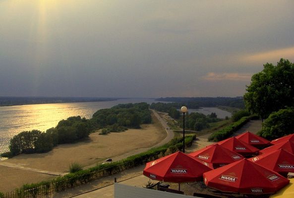 Nad Wisłą przed burzą
