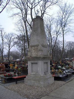 PŁOCKIE POWĄZKI
Nagrobek NN.
