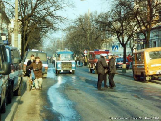 Policja w akcji
narada
Słowa kluczowe: tayger