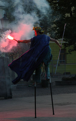 Przedstawienie...
Nadwiślański Festiwal Teatrów Ulicznych
