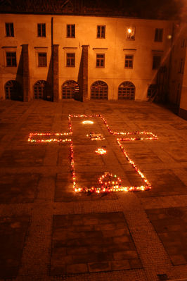 Świeczki dla Papieża
