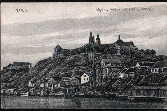 1905r.
w internecie znajdował się opis do zdjęcia: "katedra przed przebudową z barokowymi chełmami i niską kopułą"
