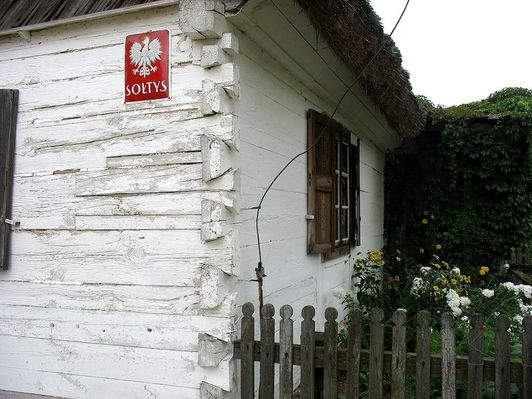 sołtys ze skansenu w Sierpcu
zaprasza na dożynki 22 sierpnia 2010r.
Słowa kluczowe: sołtys skansen Sierpc