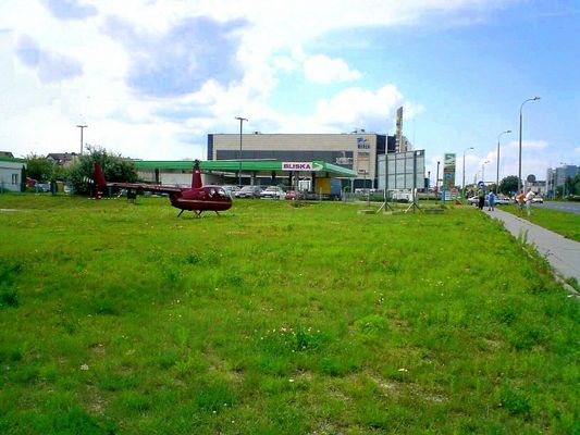 helikopter jak taksówka w samo południe
w Płocku na Podolszycach jak w NY
Słowa kluczowe: helikopter Podolszyce Południowe