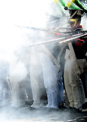 pokaz salwy w walce grenadierów 4. pułku piechoty XW
najwięcej żołnierzy ginęło później, najczęściej z powodu niskiego wówczas poziomu medycyny
