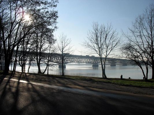 smuga cienia
stary most
Słowa kluczowe: stary most
