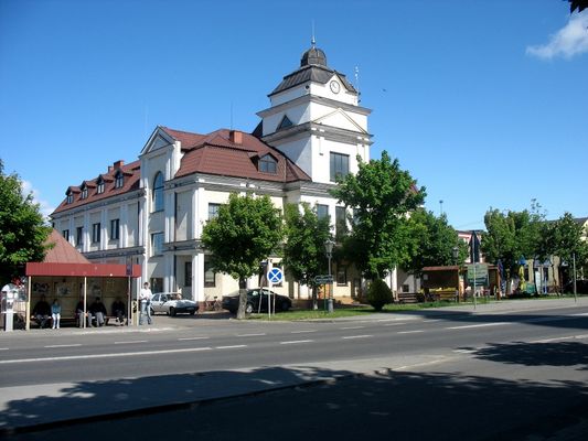 Urząd Gminy w Bielsku
***
Słowa kluczowe: Urząd Gminy Bielsk