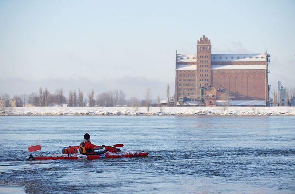 Ekspedycja Wisła - Marek Kamiński wypływa z Płocka
Słowa kluczowe: ekspedycja ,wisła, marek, kamiński ,