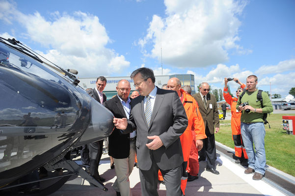 Przekazanie nowego śmigłowca EC 135 filii Lotniczego Pogotowia Ratunkowego
