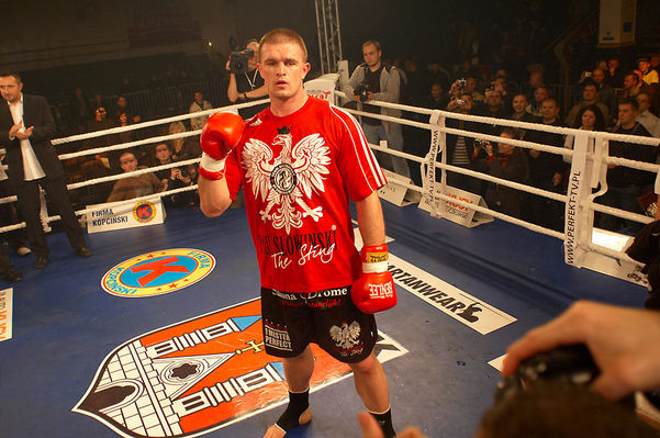 Paweł Słowiński
Angels of Fire 4
