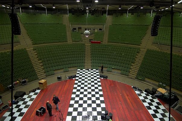 Amfiteatr
składanie gratów po misskach
