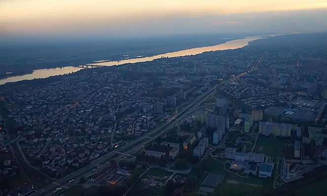 Płock wieczorową porą
Słowa kluczowe: płock lotnicze wieczór