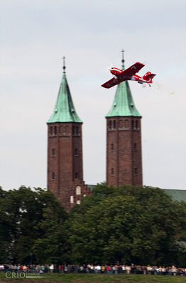 IV Płocki Piknik Lotniczy 
Pokazy polskiej grupy akrobacyjnej "Żelazny"

