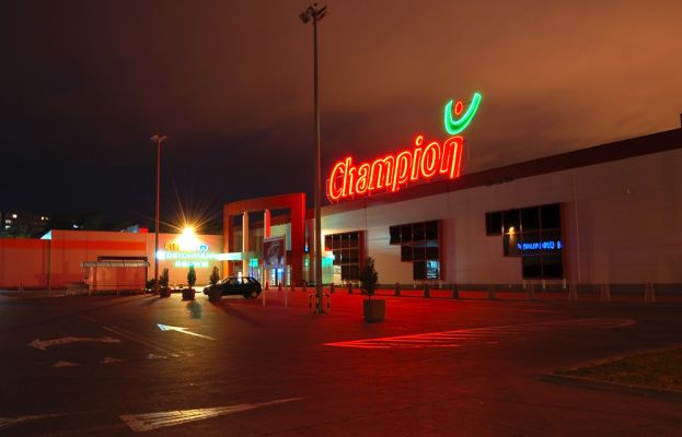 Champion
Słowa kluczowe: Champion