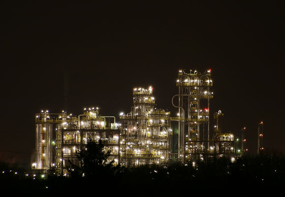 Instalacje - Orlen Nocą
