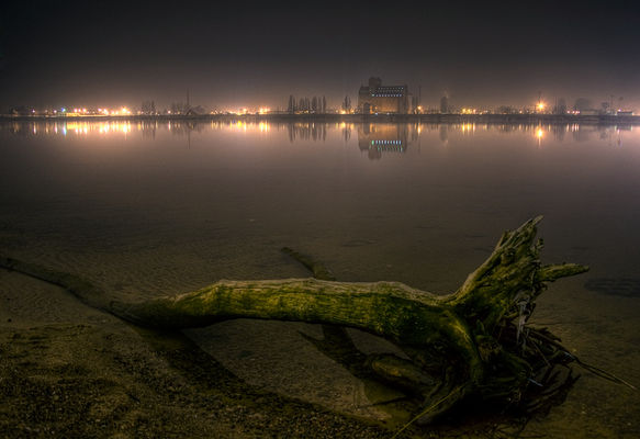 Nocny Wiślany krajobraz
