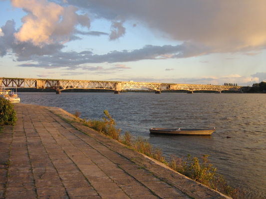Most w słońcu....
Zdjęcie zrobione w I połowie września br.
Słowa kluczowe: Most