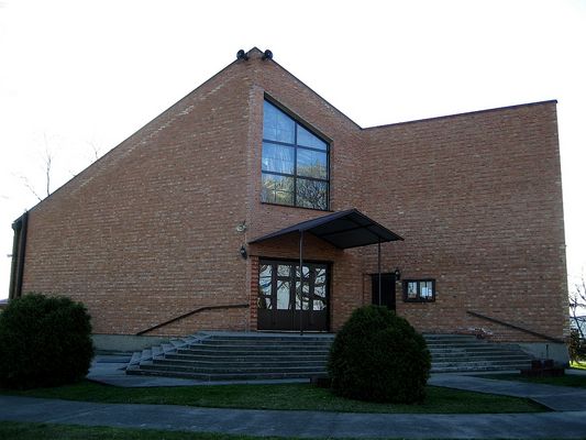 Kościół Parafialny w Ciechomicach
