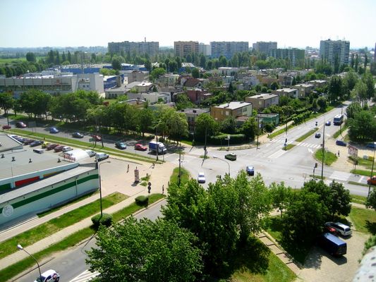 Widok na skrzyżowanie ul. Fryderyka Chopina z ul. Otolińską
