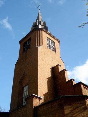 Wieża kościoła w Imielnicy
