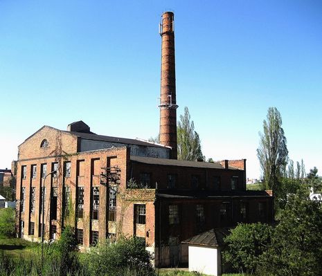 Budynek dawnej elektrowni.
Radziwie.
