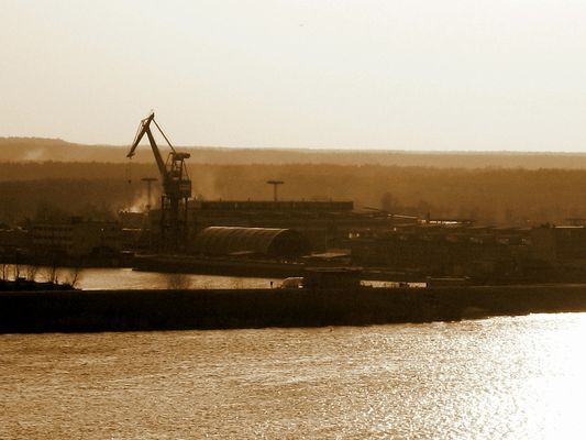 Stocznia Rzeczna w Radziwiu
