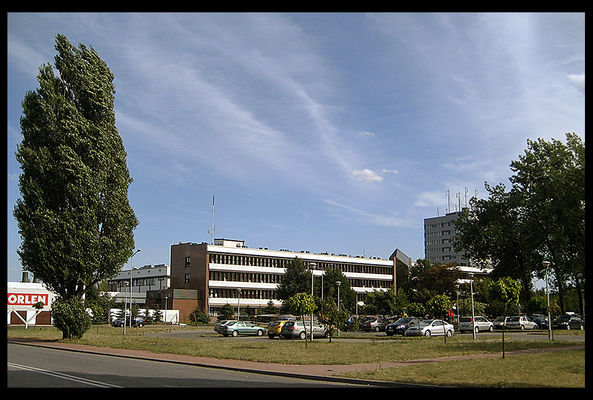 Budynek dyrekcji PKN Orlen
Widok od strony zachodniej
Słowa kluczowe: kombinat