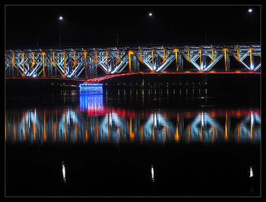 Most im. Legionów marszałka Józefa Piłsudskiego
Widok z Radziwia w kierunku wschodnim
Słowa kluczowe: most im. Legionów marszałka J. Piłsudskiego