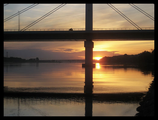 chwile ulotne...
* * * *
... w mieście nad Wisłą
Słowa kluczowe: Wisła