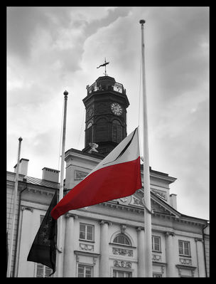 Różniły się ich losy, lecz połączyły się, aby łączyły się też nasze
* * * *
Stary Rynek
Słowa kluczowe: Stary Rynek