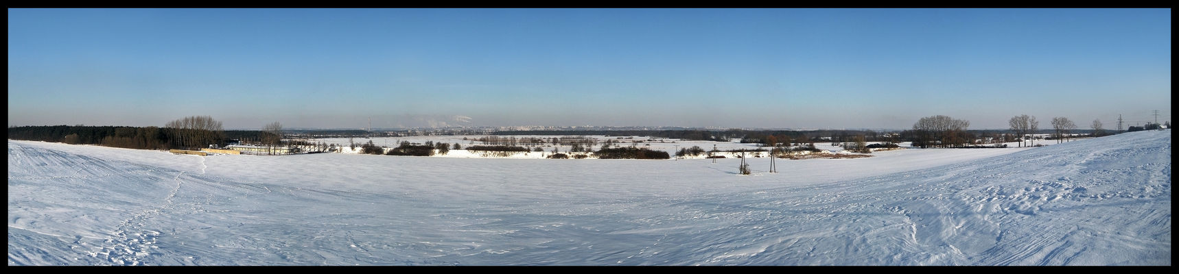 zimowa panorama Płocka
* * * *
widok z Gór
Słowa kluczowe: Płockie panoramy