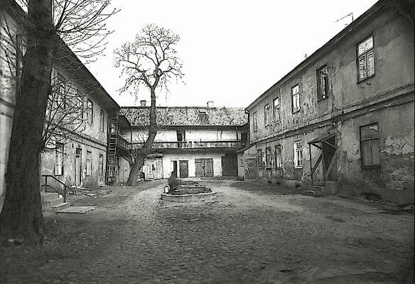 Ulica Grodzka ileś tam
Słowa kluczowe: Grodzka