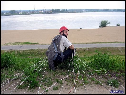 Lecieć czy nie ??
Słowa kluczowe: spadochron  wisła skarpa