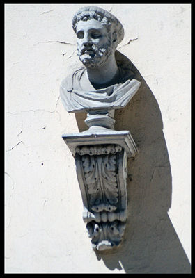 popiersie - ul Tumska
