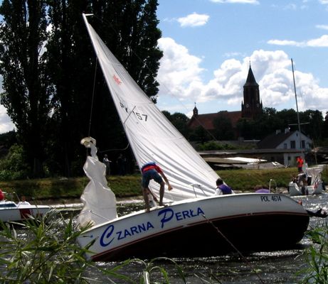 Regaty w Nowym Duninowie
Słowa kluczowe: Nowy Duninów Regaty Czarna Perła