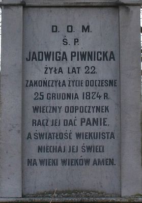 Sikórz
pozostałości cmentarza przy kościele parafialnym
