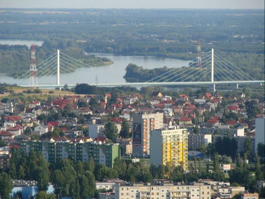 ***
Gdyby na Międzytorzu stał Pałac Kultury, widok z tarasu mógłby wyglądać np. tak...
Słowa kluczowe: lotnicze os.Wyszogrodzka Most Solidarności