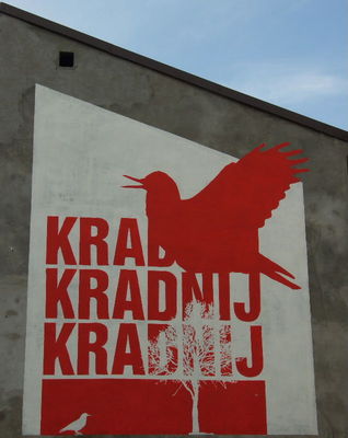 Kra Kradnij Kraj
Ciekawostka z ul. Sienkiewicza
