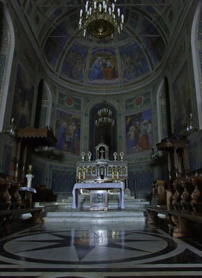 Katedra główny ołtarz
Zdjęcie wykonane po niedzielnym koncercie 
Festiwalu Muzyki Jednogłosowej
Słowa kluczowe: Katedra