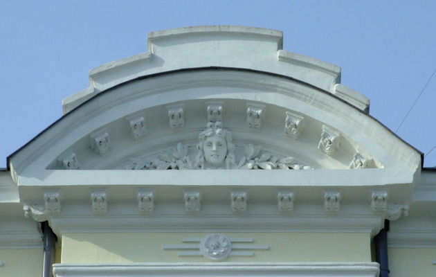 Kamienica przy ul. 1-go Maja
