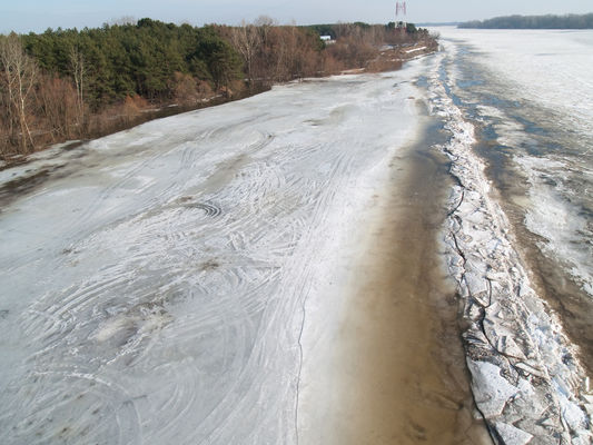 Plac "nauki jazdy"
2010-02-28 widok z mostu im. Solidarności
